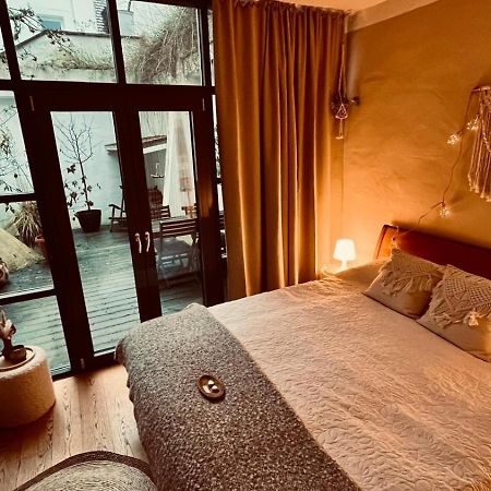 Apartment Am Schloss - Flair ซาร์บรึคเคน ภายนอก รูปภาพ