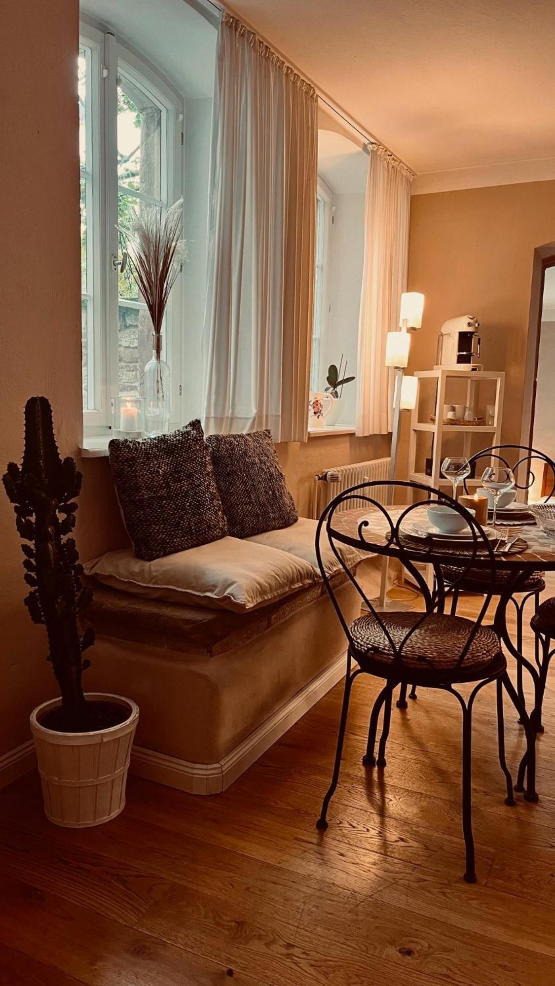 Apartment Am Schloss - Flair ซาร์บรึคเคน ภายนอก รูปภาพ