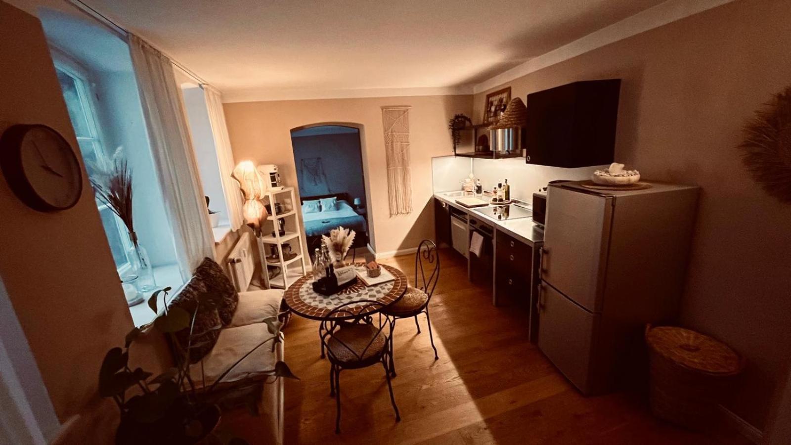 Apartment Am Schloss - Flair ซาร์บรึคเคน ภายนอก รูปภาพ